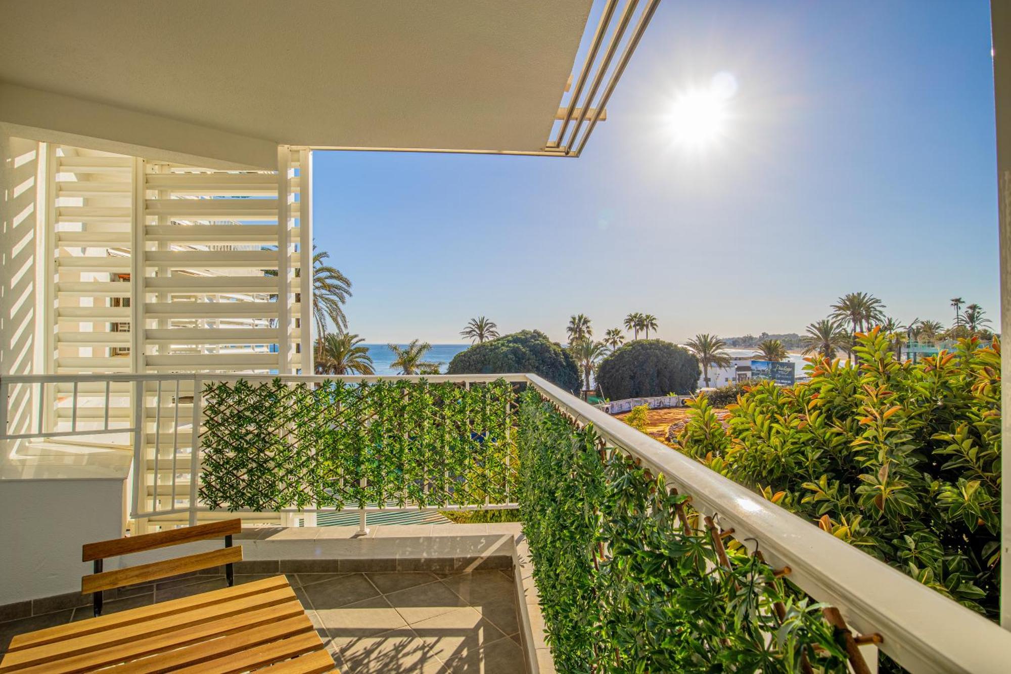 Buenti Apartments Beach Beautiful View Marbella Ngoại thất bức ảnh